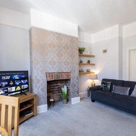 Bootham Apartment 32 - Free Parking - Five Minute Walk To York Minster Bagian luar foto