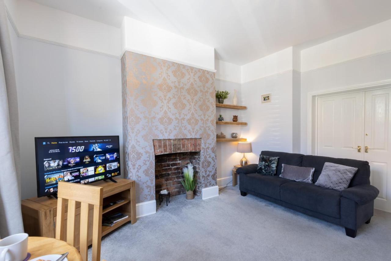 Bootham Apartment 32 - Free Parking - Five Minute Walk To York Minster Bagian luar foto