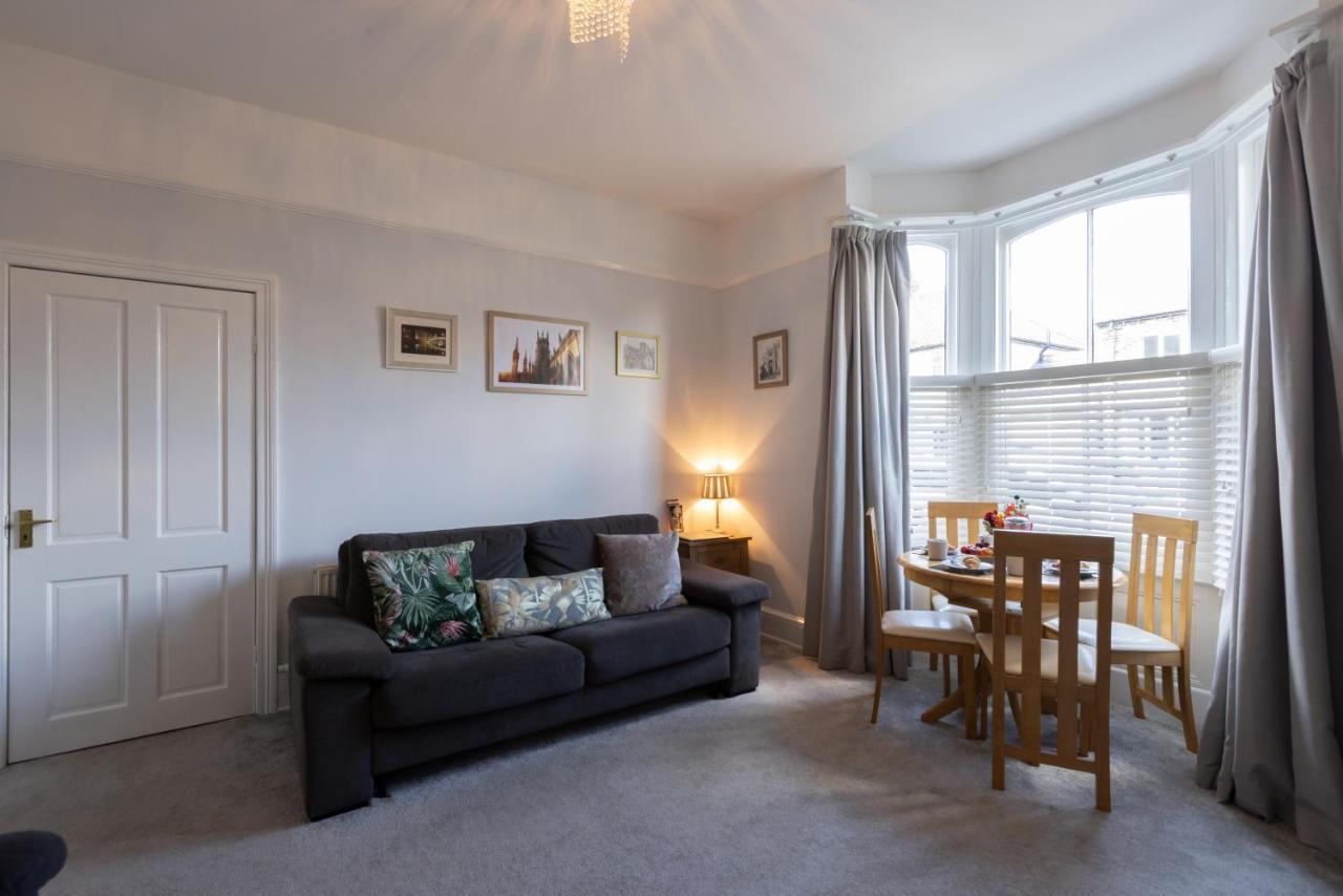 Bootham Apartment 32 - Free Parking - Five Minute Walk To York Minster Bagian luar foto